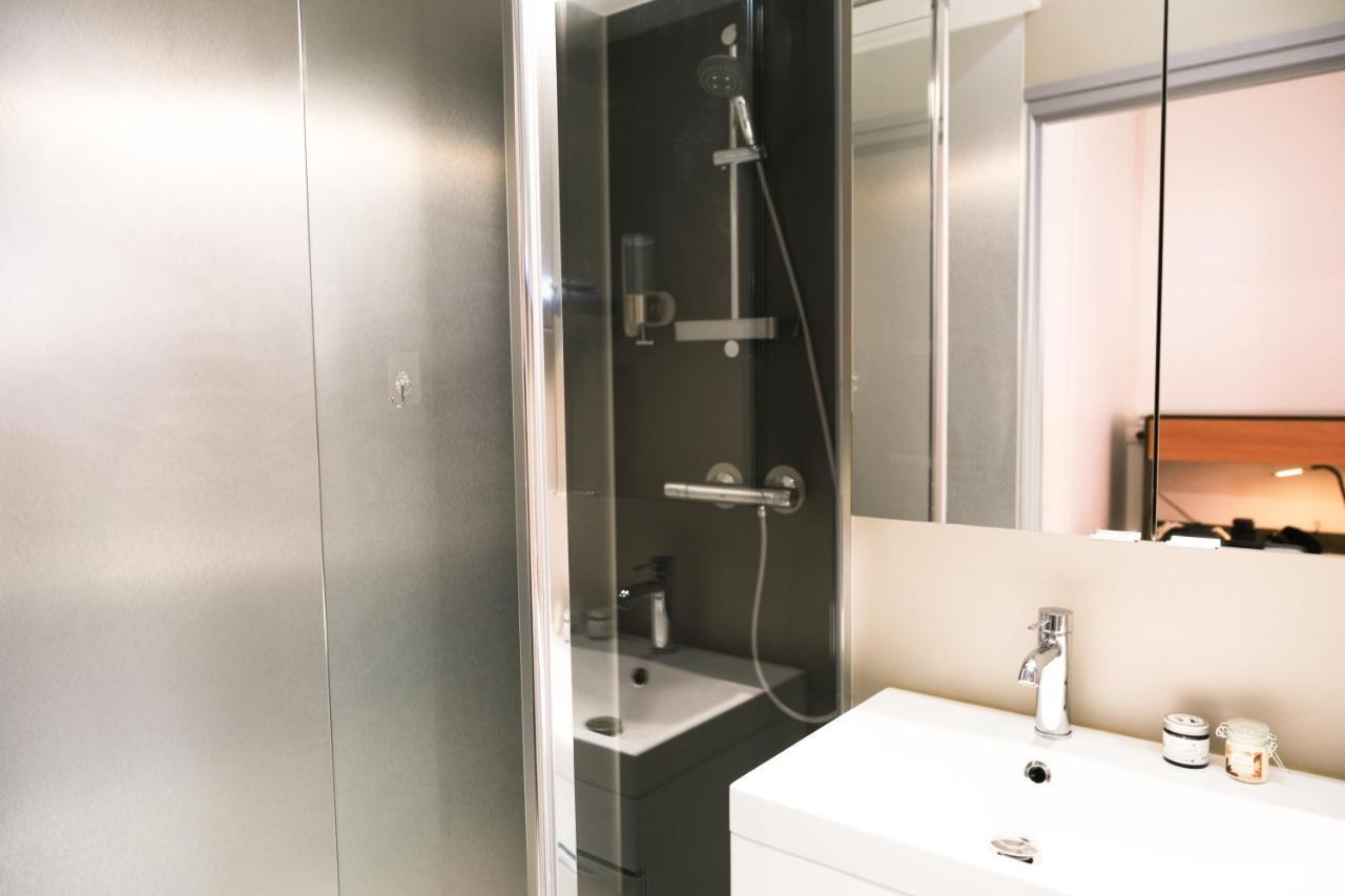 Appartement Le Grand Chambord 2 à Laval  Extérieur photo